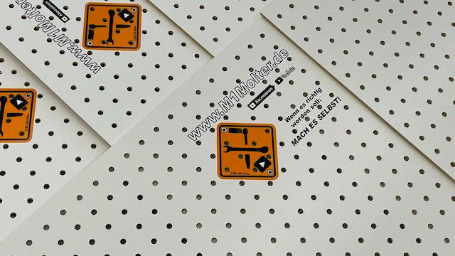 Die Kunst der Lochplattenproduktion aus Holz: Ein Blick hinter die Kulissen